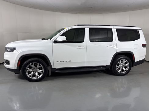 Used 2022 Jeep Wagoneer Series I w/ Premium Group I image 5