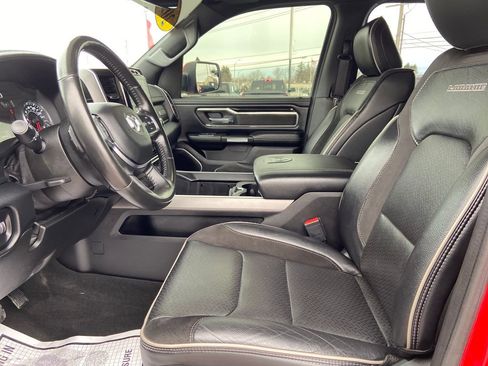 Used 2021 RAM 1500 Laramie w/ Sport Appearance Package image 11