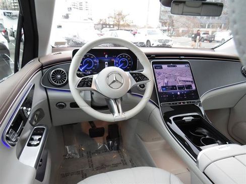 Used 2024 Mercedes-Benz EQE 350+ 4MATIC SUV image 2