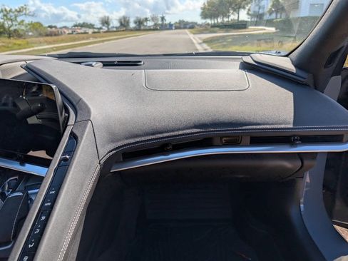 Used 2025 Chevrolet Corvette Z06 image 18