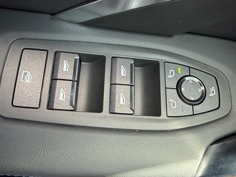 Used 2026 BMW X1 M35i w/ Technology Package AWD/4WD image 35