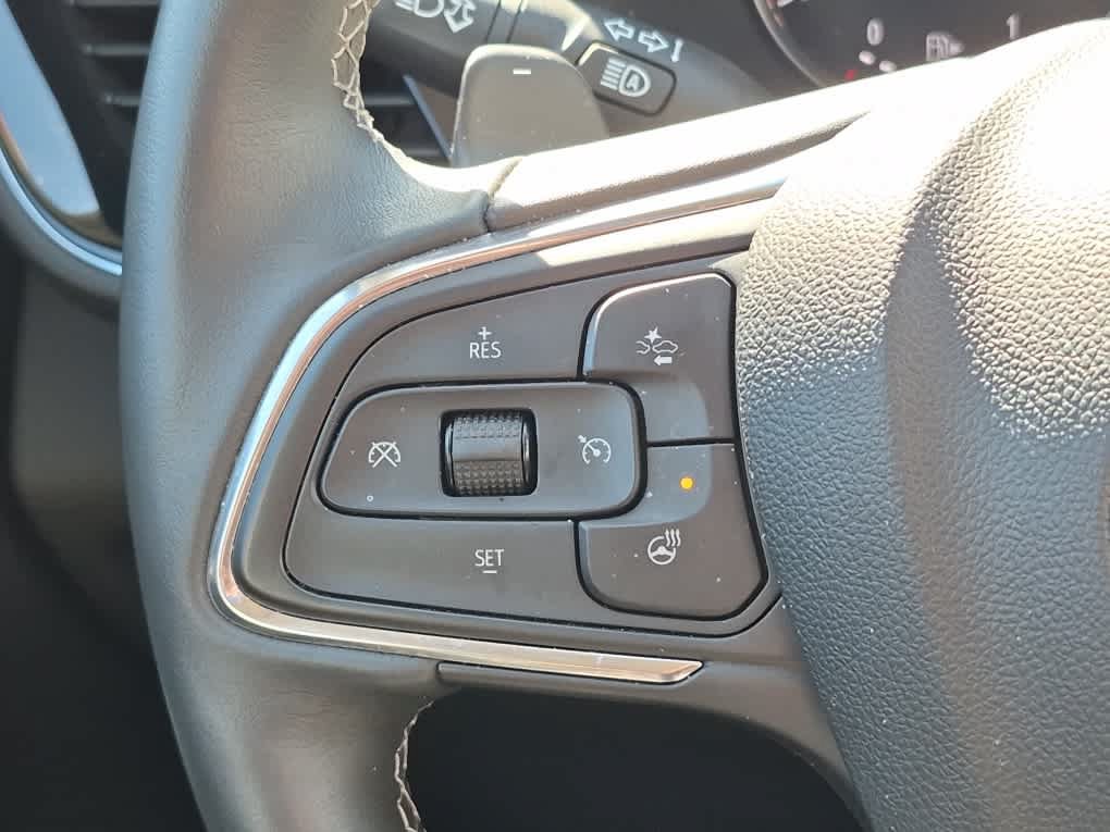 Used 2023 Buick Envision Avenir AWD/4WD image 22