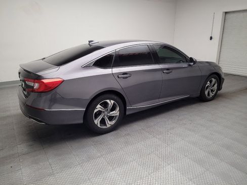 Used 2018 Honda Accord EX image 10