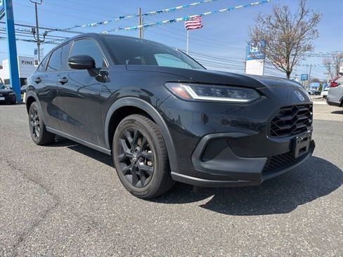 Used 2024 Honda HR-V Sport image 3