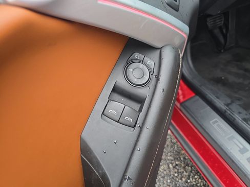 Used 2018 Chevrolet Camaro SS RWD image 12