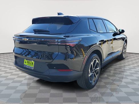 New 2026 Chevrolet Equinox EV LT image 3