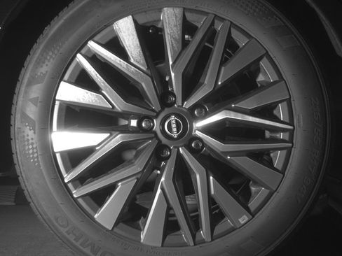 Used 2025 Nissan Altima 2.5 SV image 15