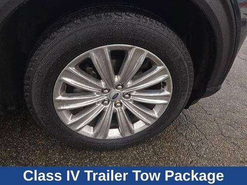 Used 2022 Ford Explorer Limited w/ Limited Technology Package image 28