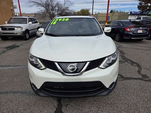 Used 2018 Nissan Rogue Sport SV w/ SV All-Weather Package image 4
