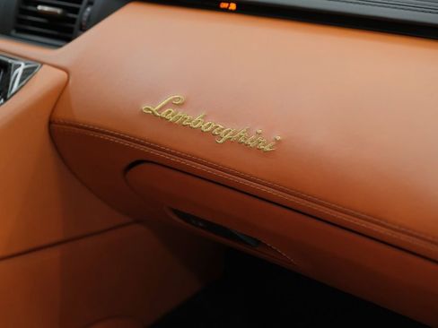 Used 2017 Lamborghini Aventador LP 700-4 image 27