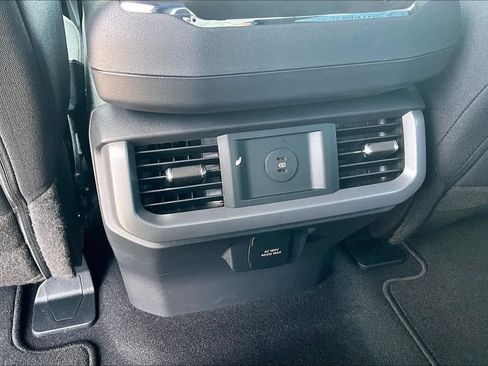 Used 2025 Ford F150 XLT w/ Equipment Group 302A MID AWD/4WD image 17
