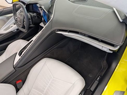 Used 2024 Chevrolet Corvette Stingray Premium Conv w/ 3LT image 14