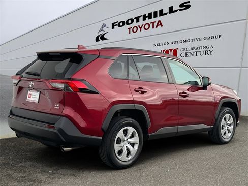 Certified 2021 Toyota RAV4 LE image 6