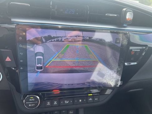 Used 2015 Toyota Corolla S Premium FWD image 7