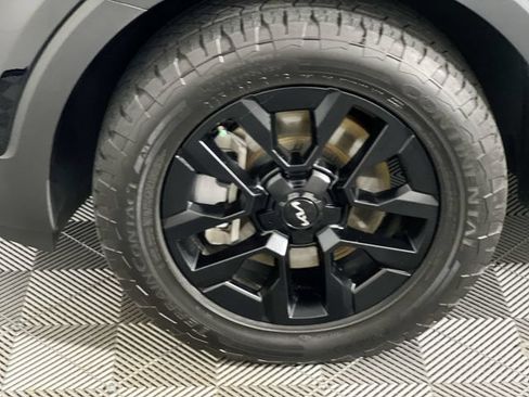 Used 2024 Kia Telluride SX Prestige X-Pro AWD/4WD image 11