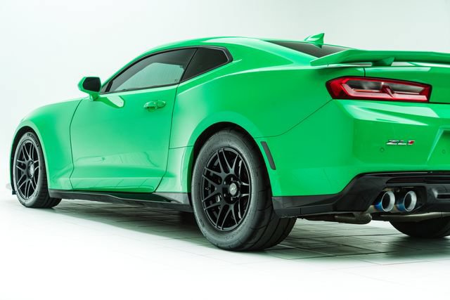 Used 2017 Chevrolet Camaro ZL1 RWD image 19