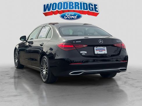 Used 2023 Mercedes-Benz C 300 4MATIC Sedan image 3