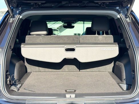 Used 2022 Chevrolet Blazer LT w/ Sound & Technology Package FWD image 11