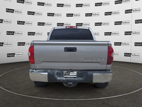 Used 2015 Toyota Tundra SR5 w/ SR5 Upgrade Package image 5