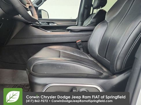 Certified 2024 Jeep Wagoneer Series III image 20