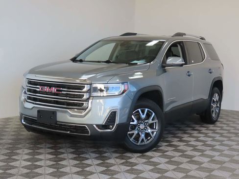 Used 2023 GMC Acadia SLT image 1