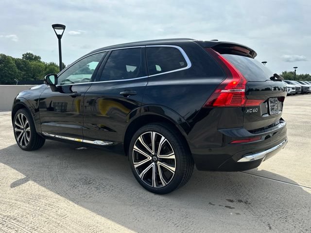 Certified 2023 Volvo XC60 B5 Ultimate w/ Climate Package AWD/4WD image 6