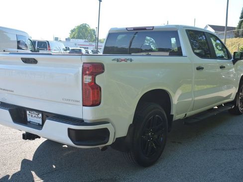 Used 2024 Chevrolet Silverado 1500 Custom AWD/4WD image 5