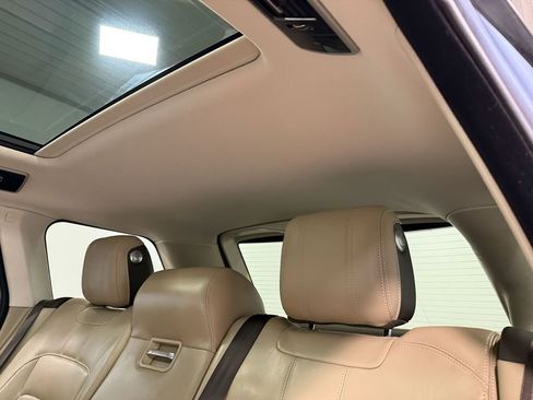 Used 2019 Land Rover Range Rover Supercharged AWD/4WD image 9