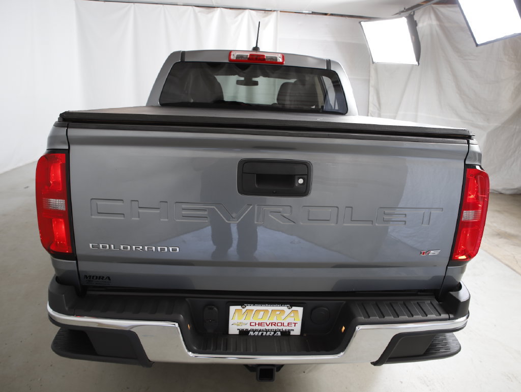 Used 2022 Chevrolet Colorado W/T AWD/4WD image 5