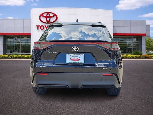 Used 2023 Toyota bZ4X AWD w/ Weather Package image 5