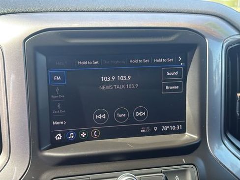 Used 2021 Chevrolet Silverado 1500 Custom image 18