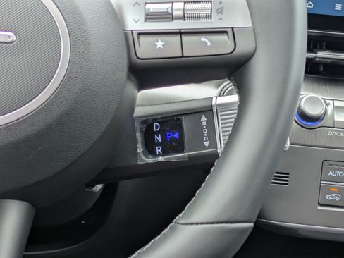 New 2026 Hyundai Kona SEL Premium FWD image 19
