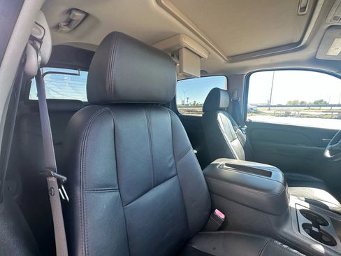 Used 2008 Chevrolet Avalanche LT image 22