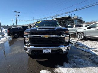 Used 2024 Chevrolet Silverado 2500 LT w/ Convenience Package video 2