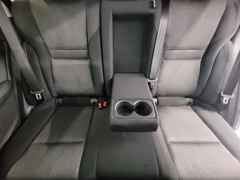 Used 2025 Nissan Rogue SV image 24