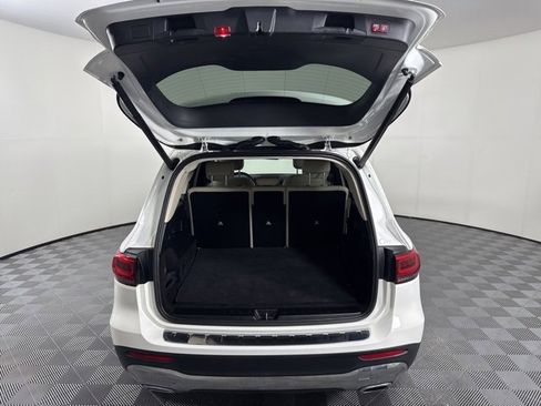 Used 2021 Mercedes-Benz GLB 250 image 13