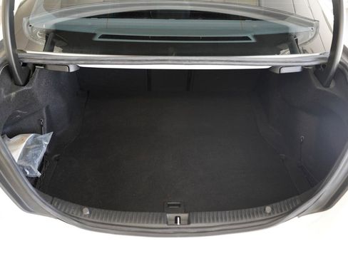 Used 2016 Mercedes-Benz C 300 4MATIC Sedan image 39