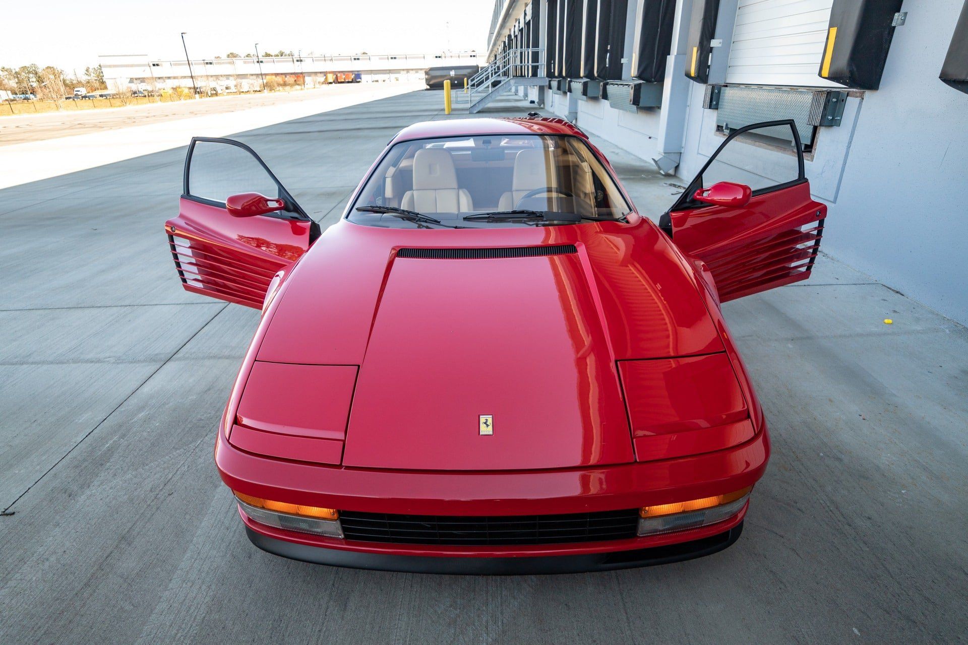 Used 1989 Ferrari Testarossa RWD image 12