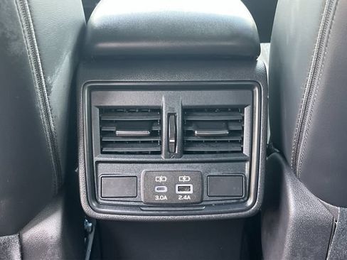 Certified 2026 Subaru Forester Premium AWD/4WD image 37