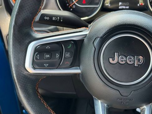 Used 2023 Jeep Gladiator Mojave w/ LED Lighting Group AWD/4WD image 17