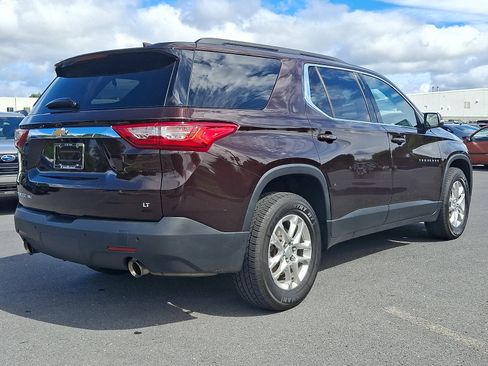 Used 2021 Chevrolet Traverse LT AWD/4WD image 6