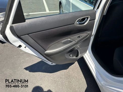 Used 2018 Nissan Sentra SV FWD image 18