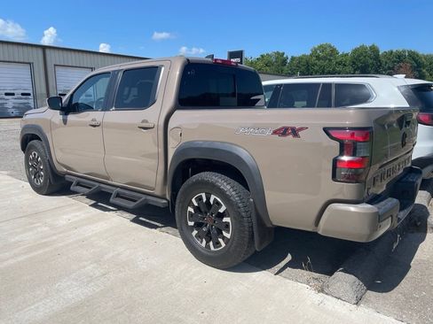 Used 2024 Nissan Frontier PRO-4X w/ Technology Package AWD/4WD image 3