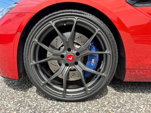 Used 2013 BMW M6 Coupe image 36