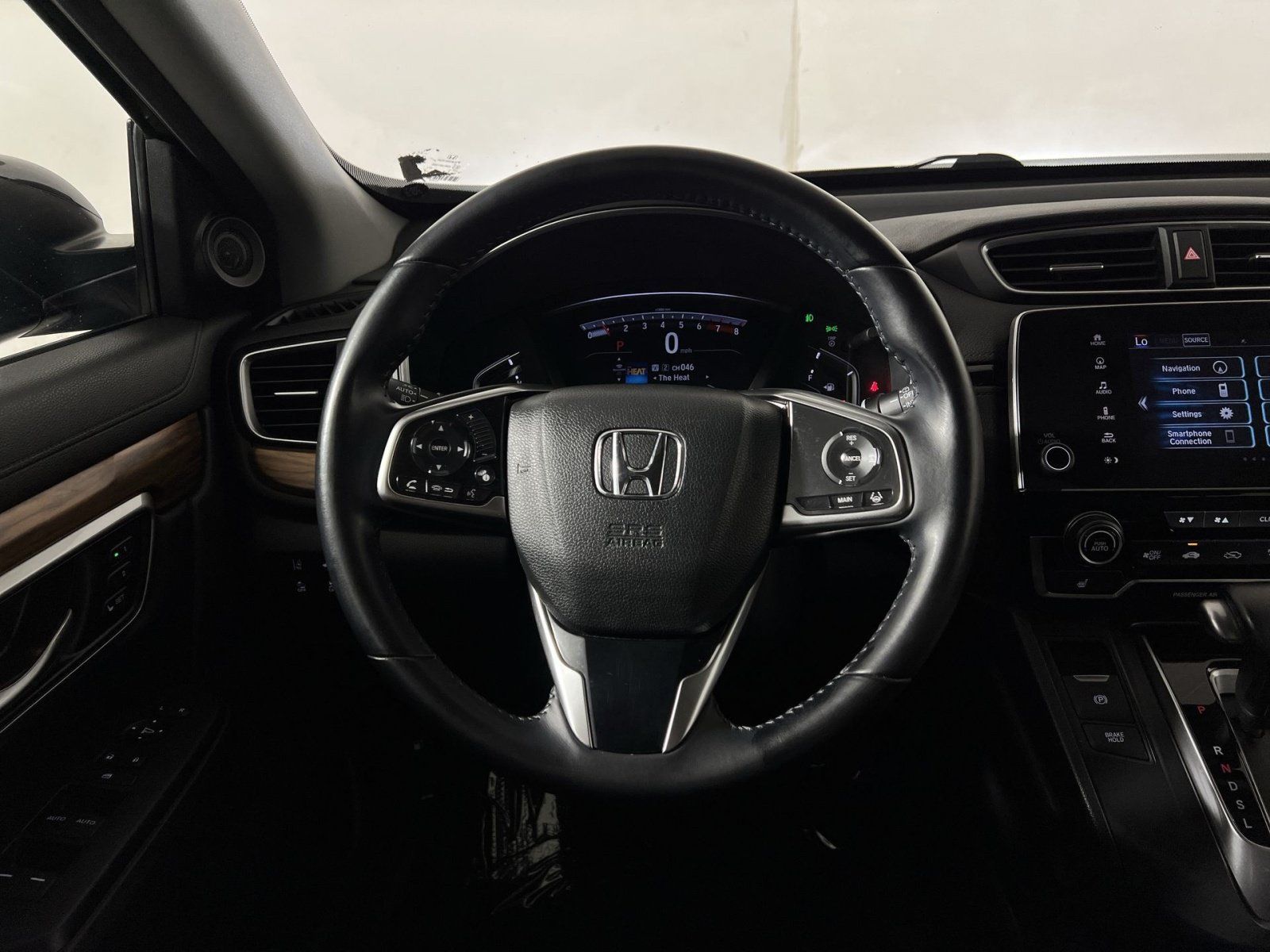 Used 2018 Honda CR-V Touring image 16
