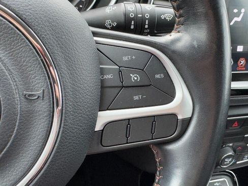 Used 2020 Jeep Compass Limited AWD/4WD image 19