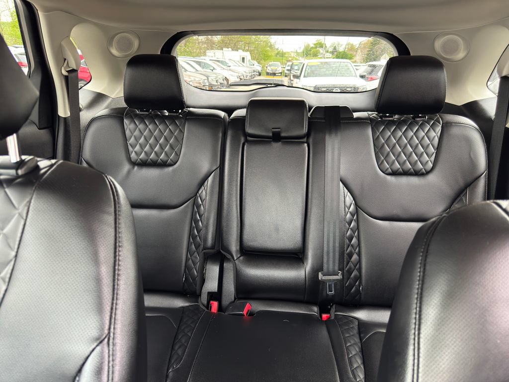 Used 2024 Ford Edge Titanium w/ Equipment Group 301A AWD/4WD image 22
