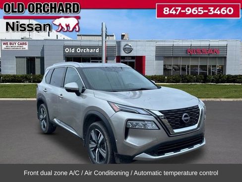 Used 2023 Nissan Rogue Platinum w/ Platinum Premium Package image 5