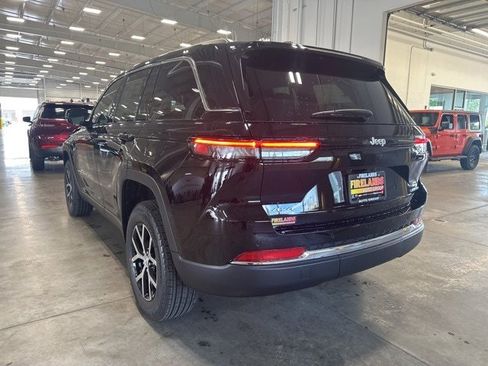 New 2025 Jeep Grand Cherokee Limited image 5