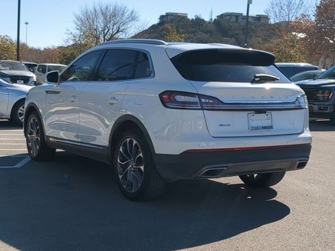 Used 2022 Lincoln Nautilus Reserve image 5